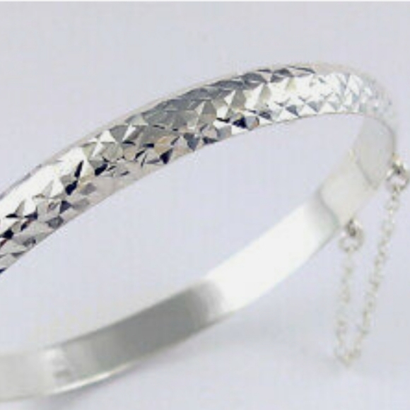 7mm Sterling Silver Bangle BNWT - Picture 5 of 6